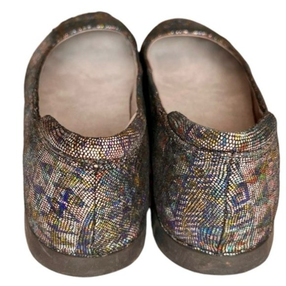 Alegria Petal "Rave On The Nile" Shimmery Flats Size 10.5 - Picture 5 of 14